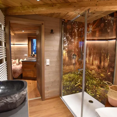 Appartement Und Baumhaushotel